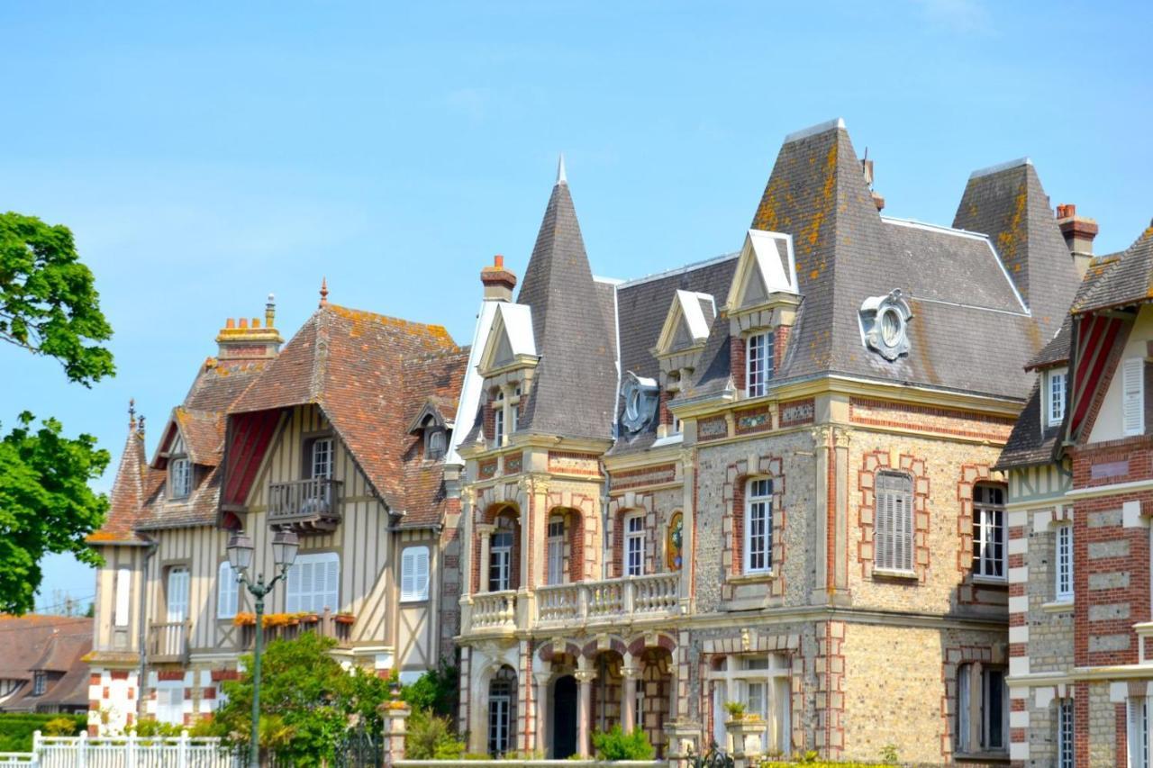 Charmant 2 Pieces A 500 M Des Plages Et Du Centre Cabourg Exterior photo