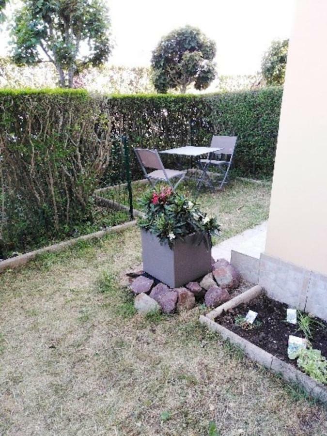 Charmant 2 Pieces A 500 M Des Plages Et Du Centre Cabourg Exterior photo